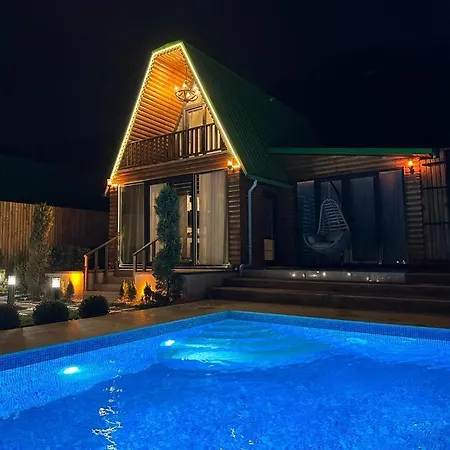 Alit Garden مكان تخييم سبانجا